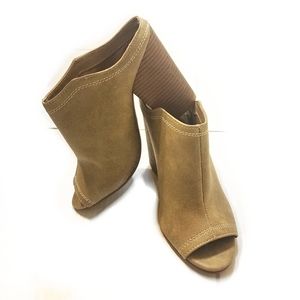 Guc Indigo rd tan womans sandal,clog, open toe open back